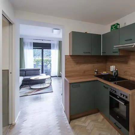 Moderne Masionette